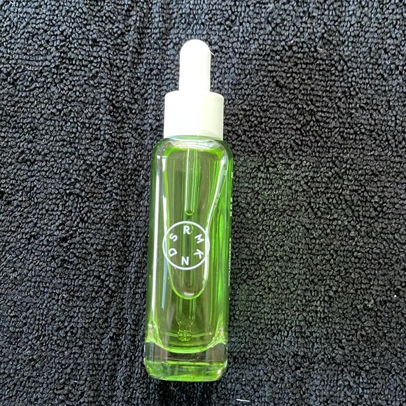 SERUMKIND MUSCAT CLEARING OIL. NEW - Picture 3 of 5